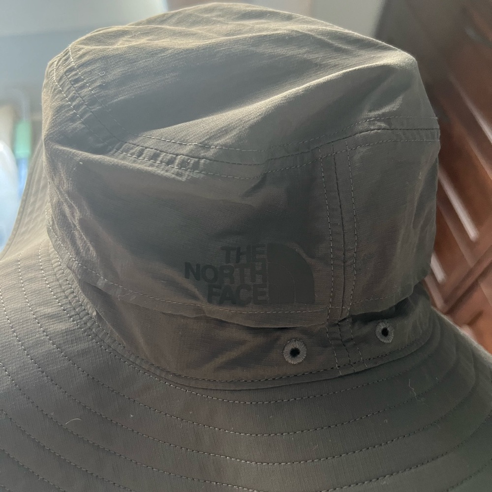 NWT North Face Wide Brim Hiking Sun Hat